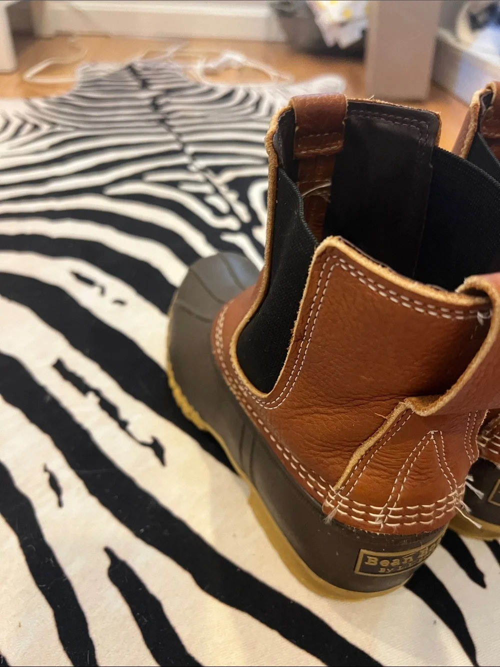 L.L. Bean Women’s Bean Boot, 6.5”Chelsea size 9